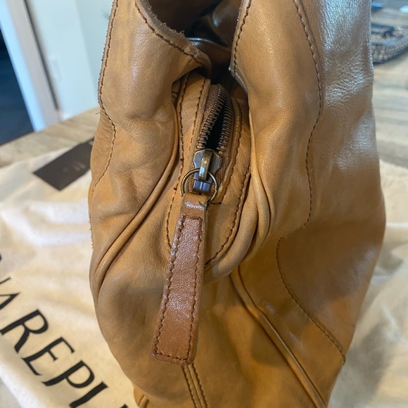 Banana Republic Vintage hobo bag - Picture 3 of 11